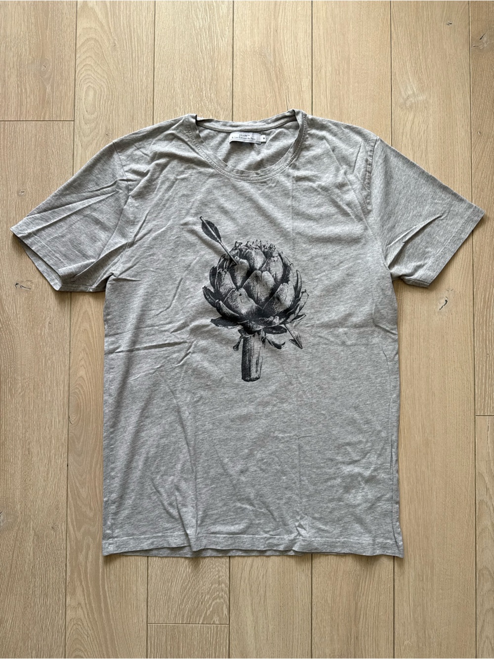 Olow Artichoke Gray T Shirt Unisex Size Medium